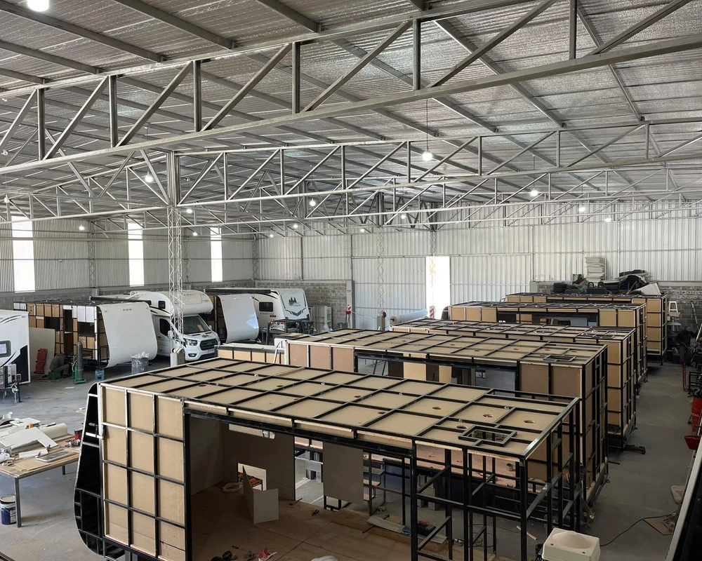 Unidades en producción en la planta de Jaycor RV Cruiser